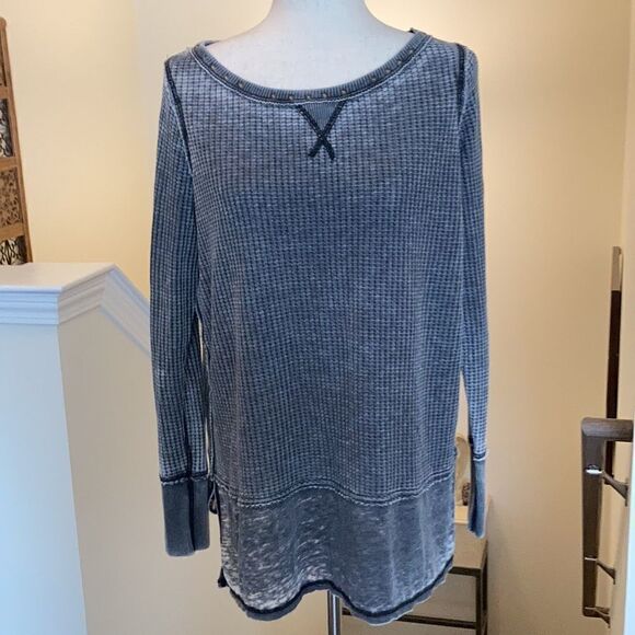 WE THE FREE Grey Oversized Waffle Kint Long Sleeve Top S EUC - Picture 1 of 6